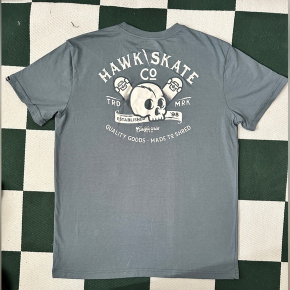 • Hawk Skate Skull Graphic Blue T-Shirt | Men’s Large | NWT • - Picture 4 of 5